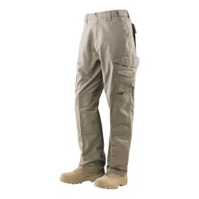 Heavy-Duty Work Pants With Rip-Stop Protection - Khaki. 1060
